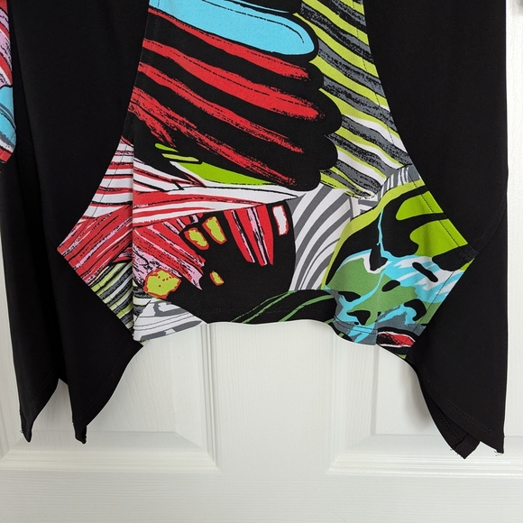 Frank Lyman Design Multicolor Abstract Tunic - Picture 2 of 8